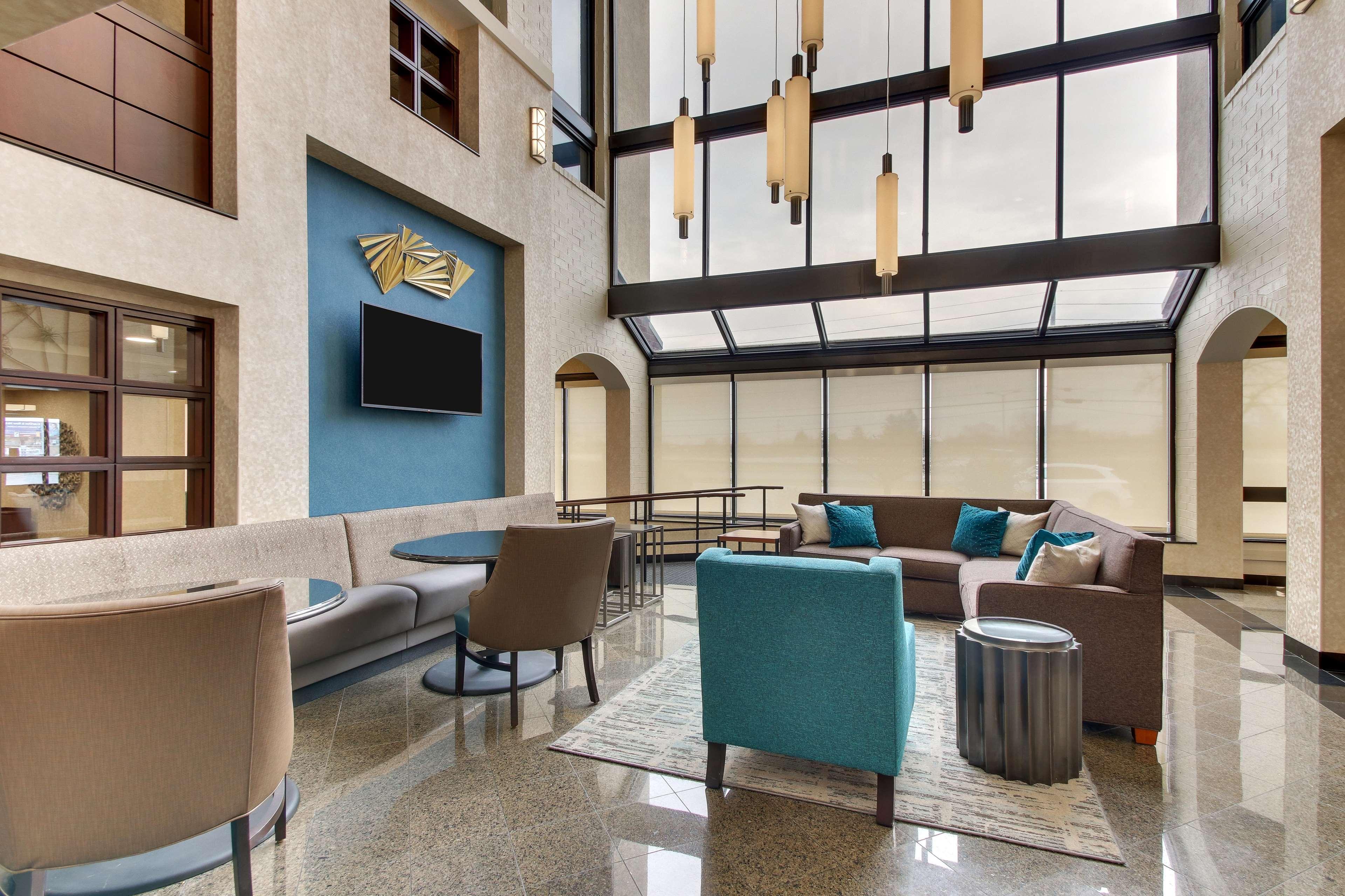 Best Western Plus Indianapolis North At Pyramids المظهر الخارجي الصورة