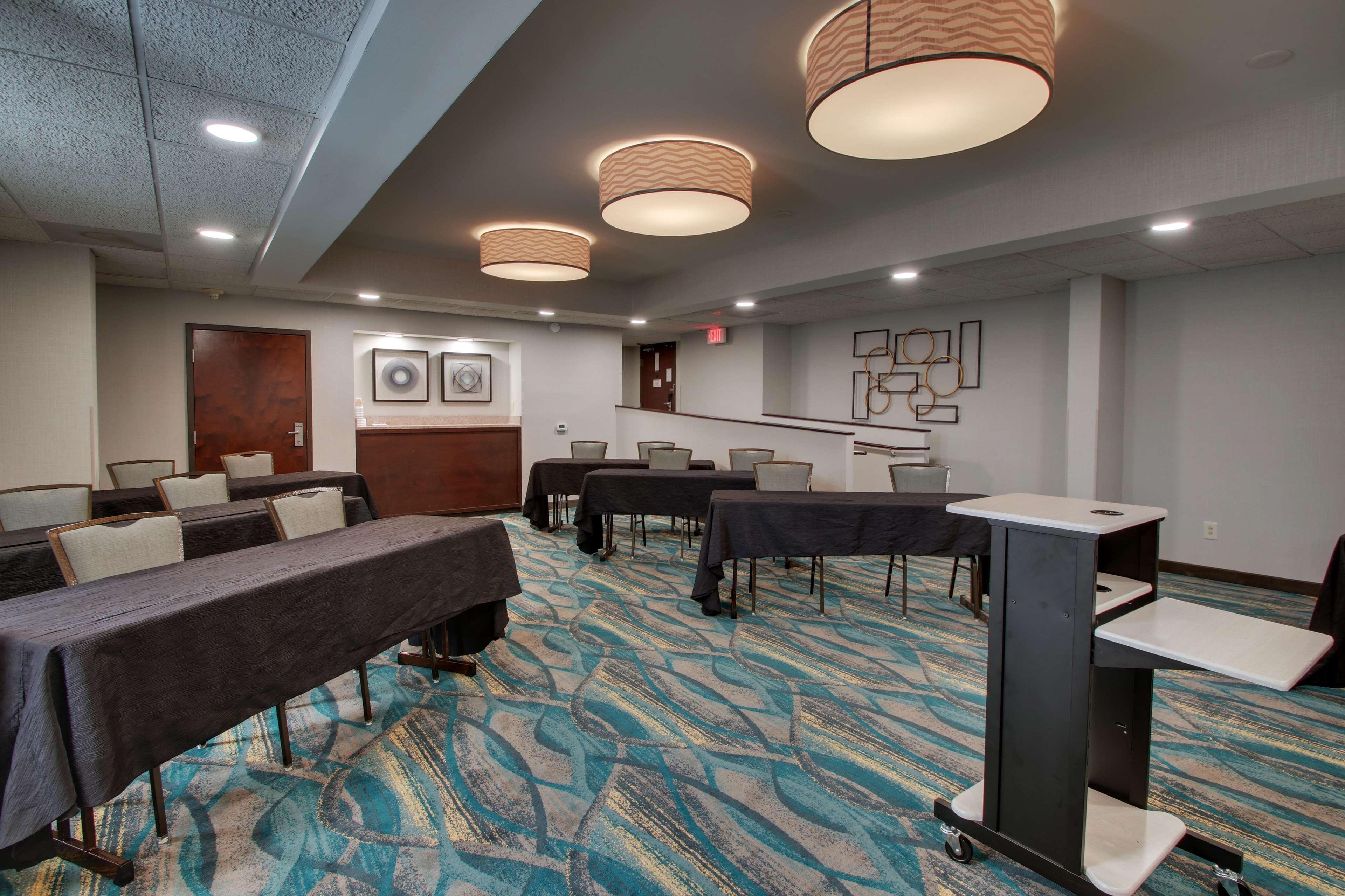 Best Western Plus Indianapolis North At Pyramids المظهر الخارجي الصورة